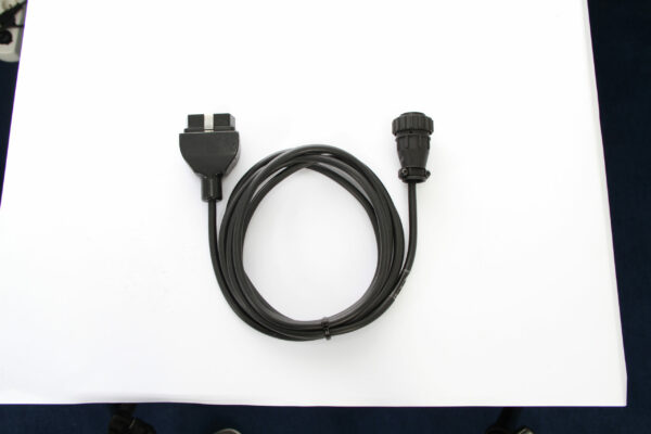 3902417    Marine Volkswagen, Hyundai, Fnm cable (AM08)