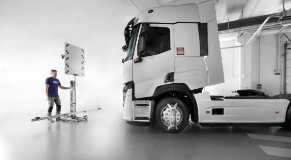 S12620 CCS 2 DYNAMICS TRUCK - Afbeelding 2